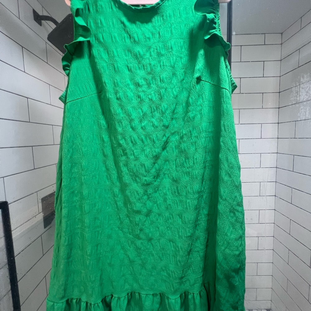 Green Sleeveless Ruffle Dress